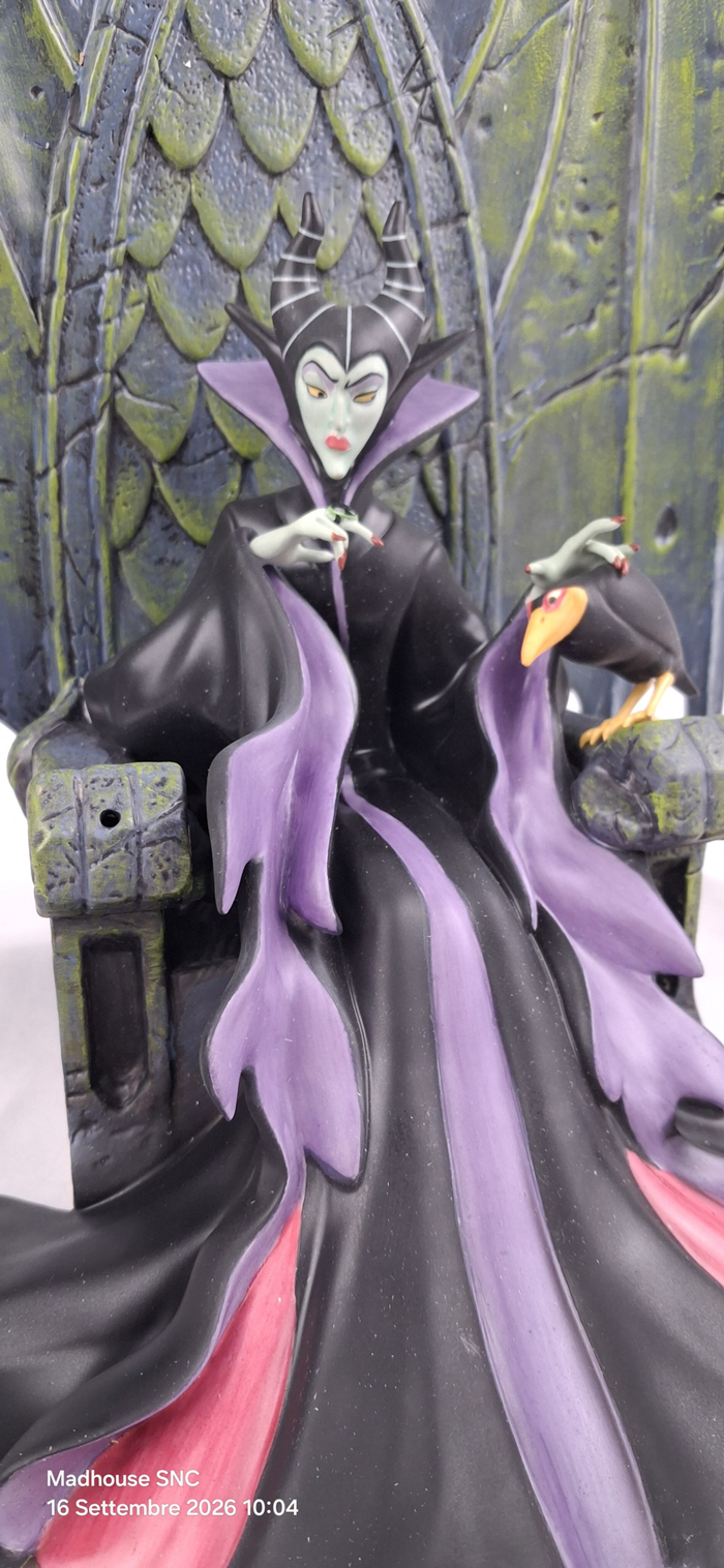 DISNEY - Sleeping Beauty - Maleficent Sinister Sorceress Resin Statue WDCC