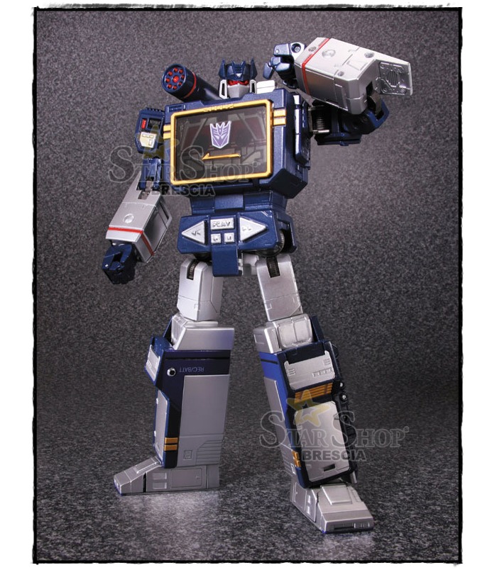 transformers masterpiece soundwave
