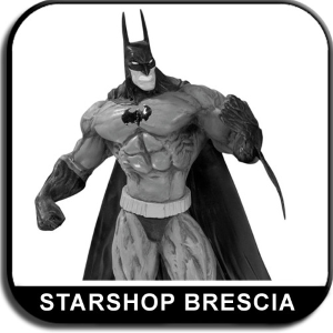 BATMAN - Black & White Batman By Simon Bisley 2nd Edition Resin Statue