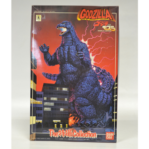 GODZILLA -  The Tokusatsu Collection - Godzilla Vs Mothra Model Kit