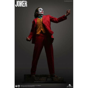 THE JOKER - Joker Joaquin Phoenix 1/2 Statue