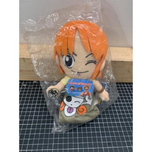 ONE PIECE  - Nami Plush