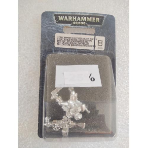WARHAMMER 40K - Space Marine Scout with Heavy Bolter 48-60