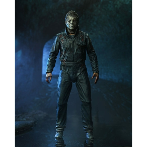HALLOWEEN - Ends 2022 - Michael Myers Ultimate Action Figure