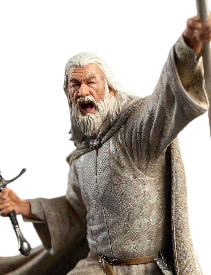 LORD OF THE RINGS - Figures of Fandom - Gandalf the White Pvc Figure