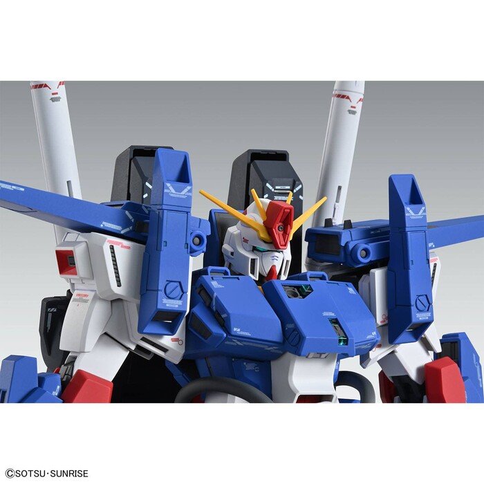 GUNDAM - 1/100 Full Armor ZZ Gundam Ver. Ka Master Grade Model Kit MG