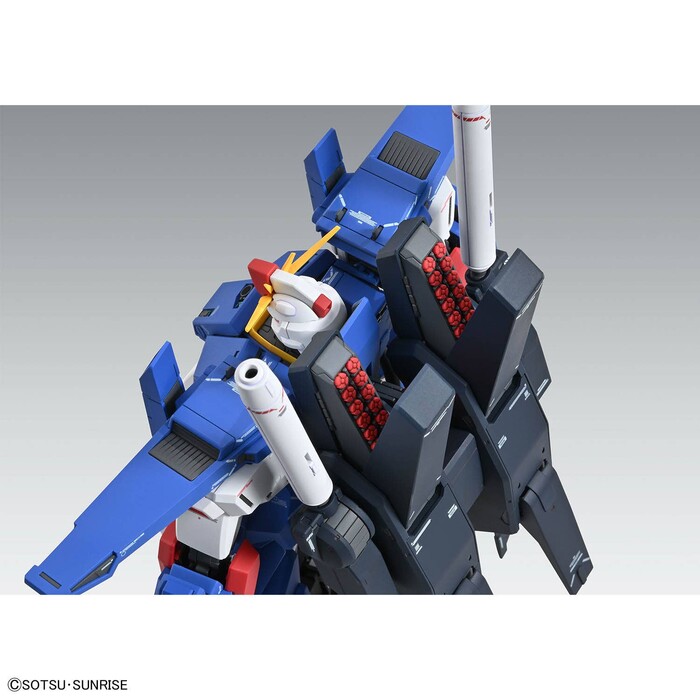 GUNDAM - 1/100 Full Armor ZZ Gundam Ver. Ka Master Grade Model Kit MG