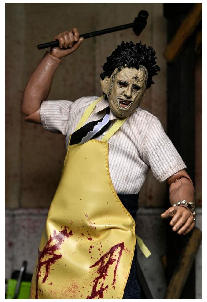 TEXAS CHAINSAW MASSACRE - Leatherface Clothed Action Figure