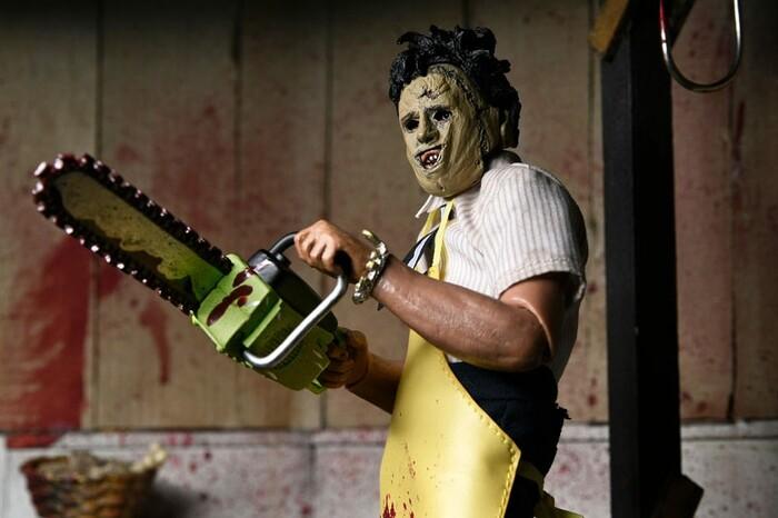 TEXAS CHAINSAW MASSACRE - Leatherface Clothed Action Figure