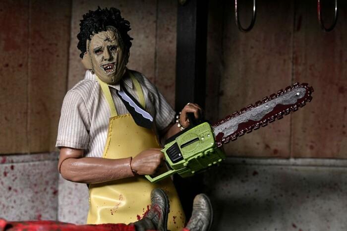 TEXAS CHAINSAW MASSACRE - Leatherface Clothed Action Figure