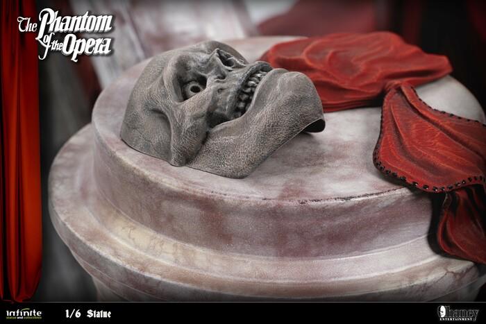 UNIVERSAL MONSTERS - The Phantom of the Opera 1925 - Lon chaney 1/6 Polystone Statue