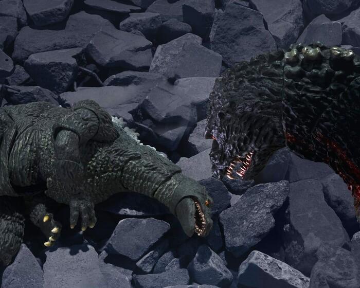 GODZILLA - Godzilla Jr & Destoroyah Evolution Set S.H. Monster Arts Action Figure