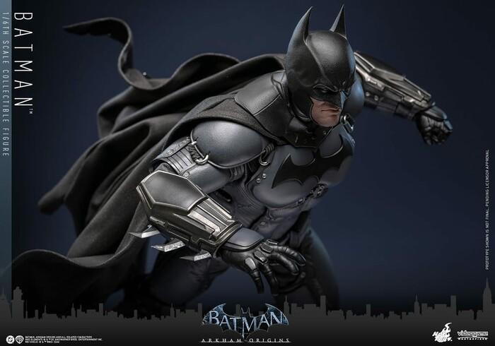 BATMAN - Arkham Origins - Batman 1/6 Action Figure 12" VGM83