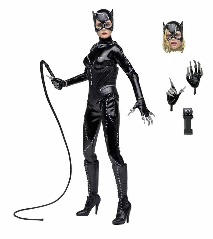 BATMAN - Batman Returns 1992 - Catwoman Clothed Action Figure