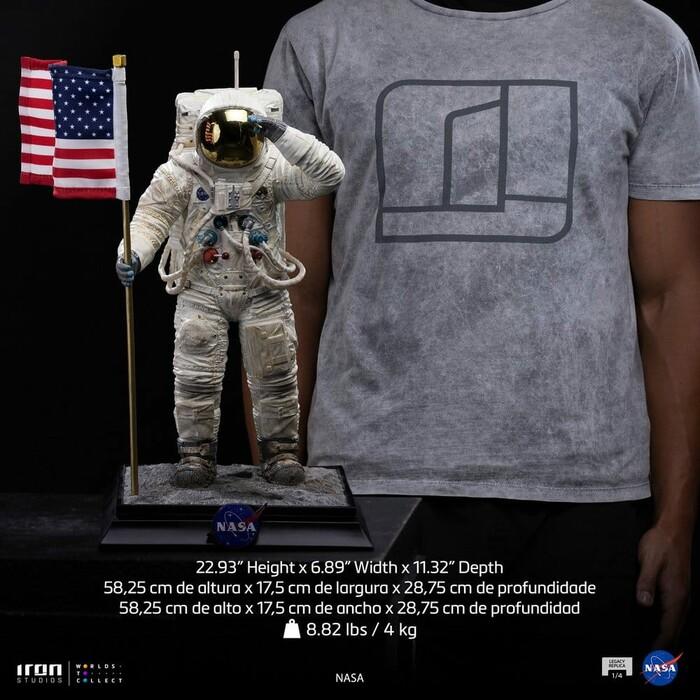 NASA - Apollo 11 Astronaut 1/4 Legacy Replica Polystone Statue
