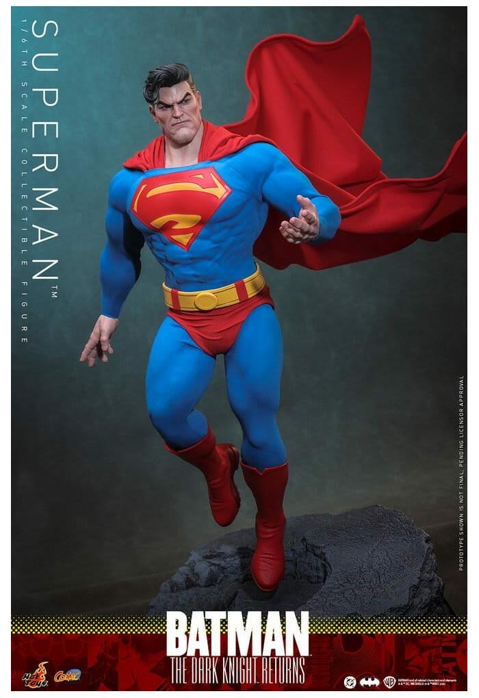 BATMAN - The Dark Knight Returns Comic - Superman 1/6 Action Figure 12" CMS032