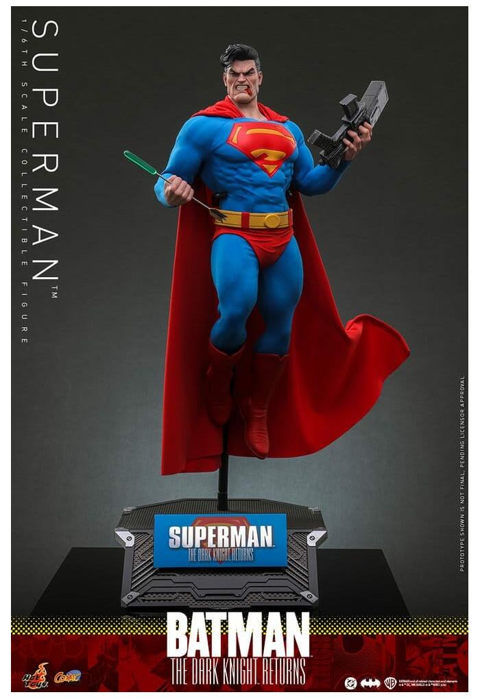 BATMAN - The Dark Knight Returns Comic - Superman 1/6 Action Figure 12" CMS032