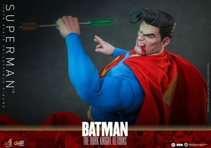 BATMAN - The Dark Knight Returns Comic - Superman 1/6 Action Figure 12" CMS032