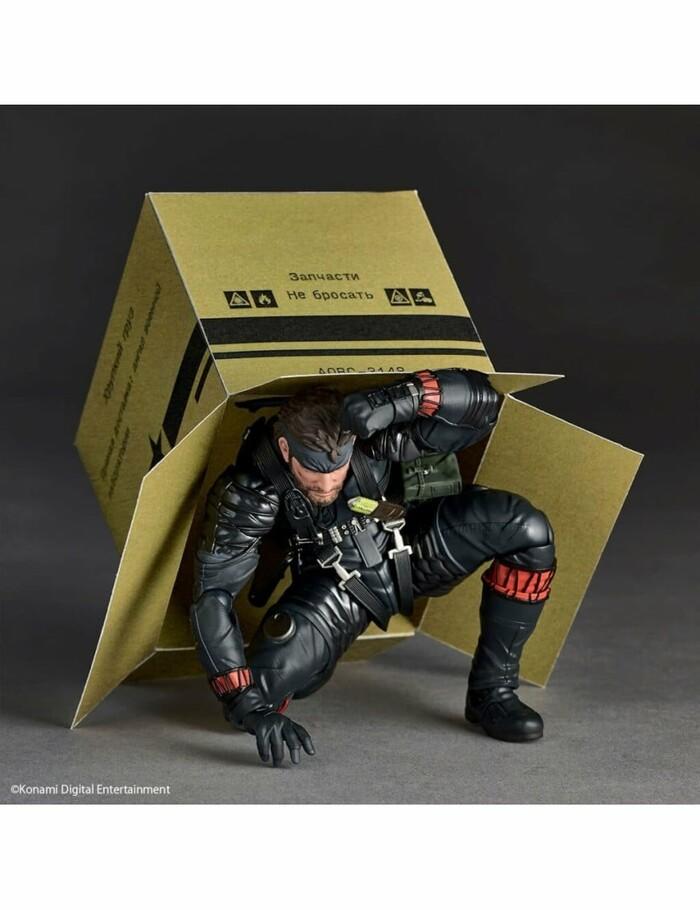 METAL GEAR SOLID DELTA - Snake Eater - Revoltech Amazing Yamaguchi - Naked Snake Sneaking Suit Ver. Action Figure