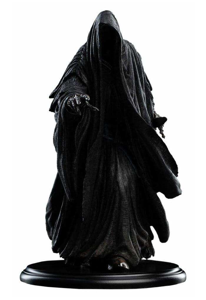 LORD OF THE RINGS - Ringwraith at the Prancing Pony Mini Polystone Statue