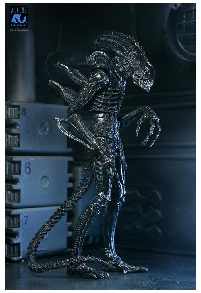 ALIENS - 40th Anniversary - 1986 Xenomorph Black Ultimate Action Figure