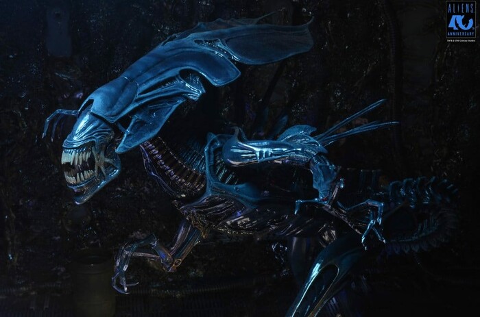 ALIENS - 40th Anniversary - Alien Queen Ultra Deluxe Action Figure