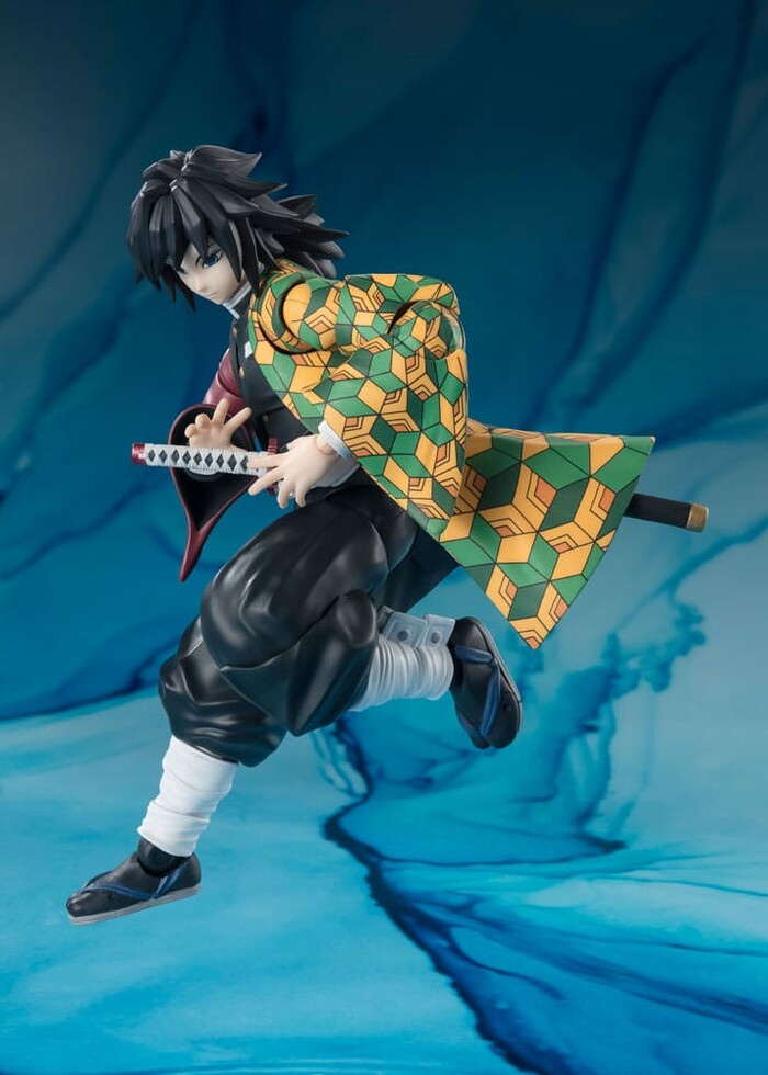 DEMON SLAYER - KIMETSU NO YAIBA - Giyu Tomioka S.H. Figuarts Action Figure