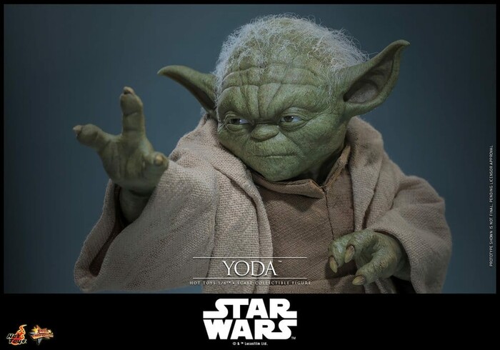 STAR WARS - Episode III - Revenge of the Sith - Yoda 1/6 Action Figure MMS878