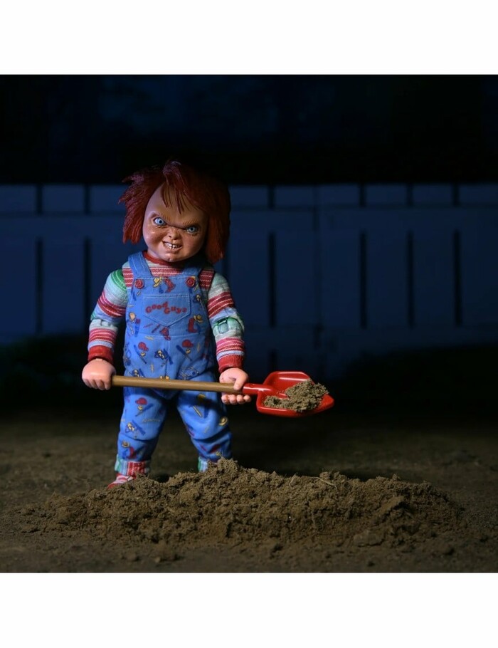 CHILD'S PLAY 2 - Chucky Ultimate Action Figure