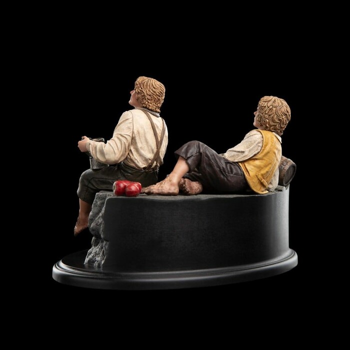 LORD OF THE RINGS - Merry and Pippin Mini Polystone Statue