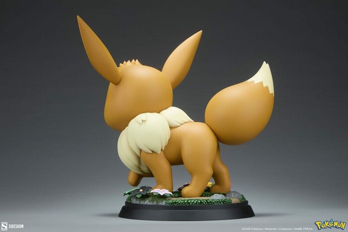 POKEMON - Eevee Life-Size 1/1 Polystone Statue