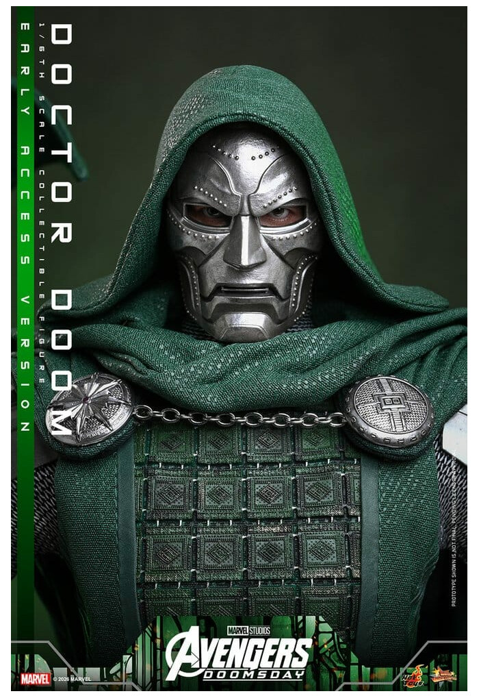 MARVEL - Avengers Doomsday - Doctor Doom 1/6 Action Figure 12" MMS906