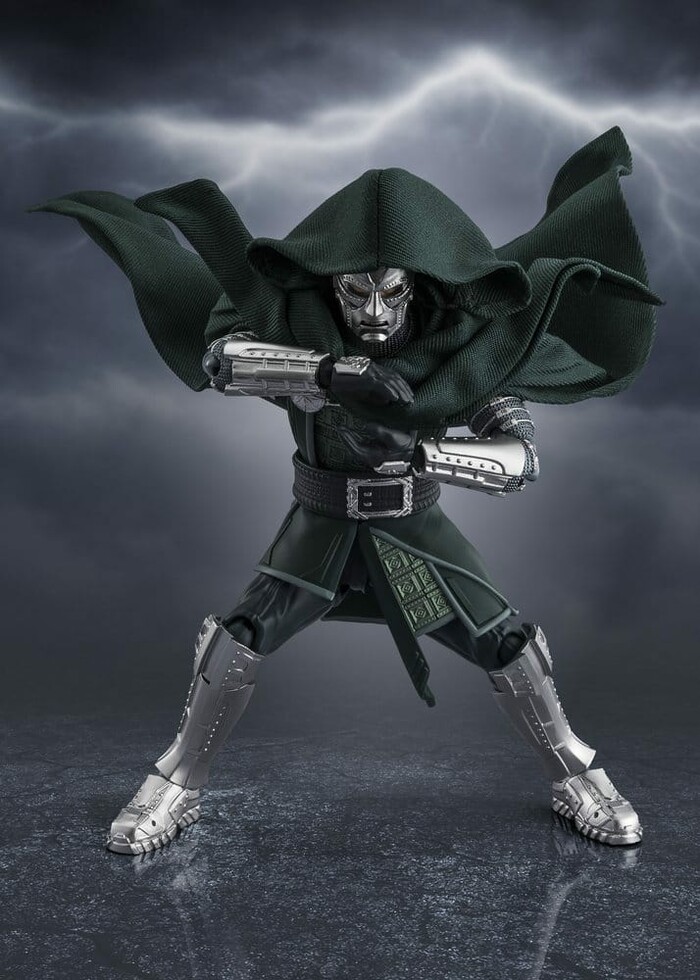 MARVEL - Avengers Doomsday - Doctor Doom S.H. Figuarts Action Figure