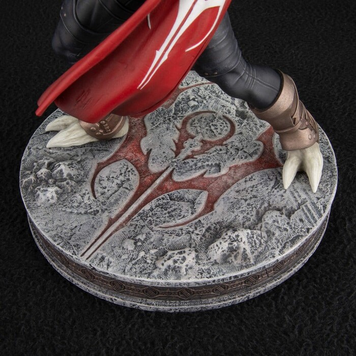LEGACY OF KAIN - Kain Pvc Figure