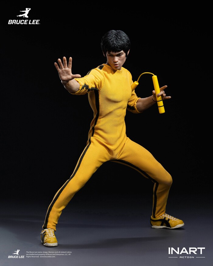 BRUCE LEE - Bruce Lee Yellow Jumpsuit 1/12 Action Figure INART
