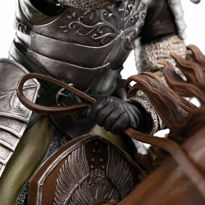 LORD OF THE RINGS - Faramir Charge on Osgiliath Limited Edition 1/6 Polystone Statue