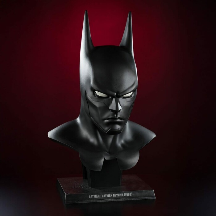 BATMAN - Batman Beyond - Bat Cowl 1/1 Replica