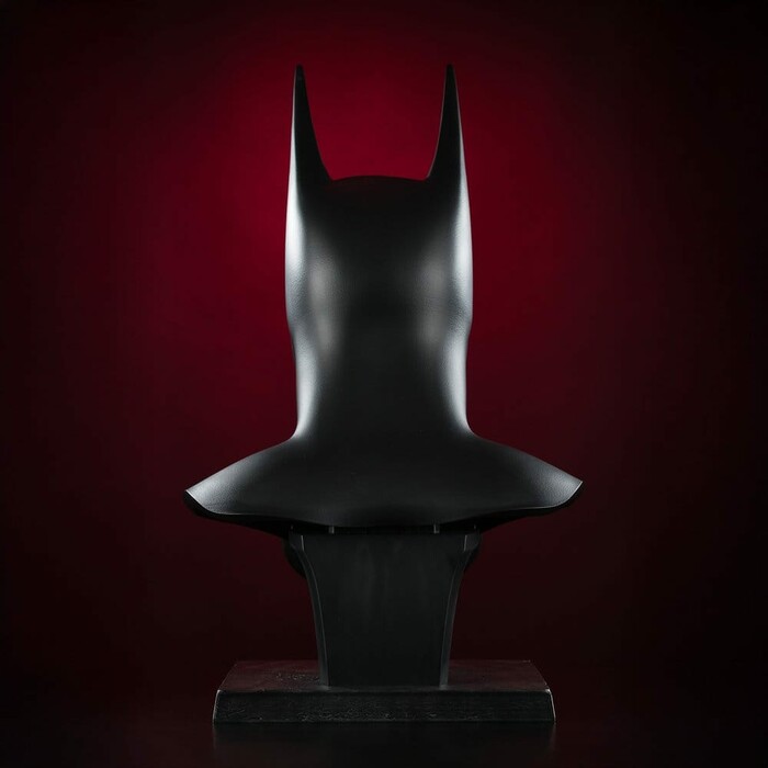 BATMAN - Batman Beyond - Bat Cowl 1/1 Replica