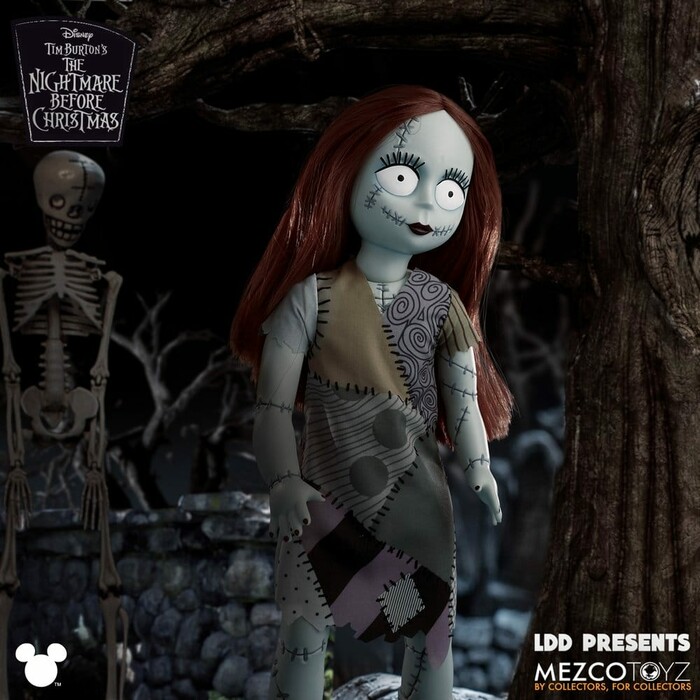 NIGHTMARE BEFORE CHRISTMAS - Sally Living Dead Dolls