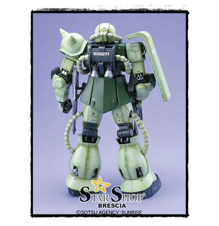 GUNDAM - 1/60 Zaku II MS-06F Green Perfect Grade Model Kit PG