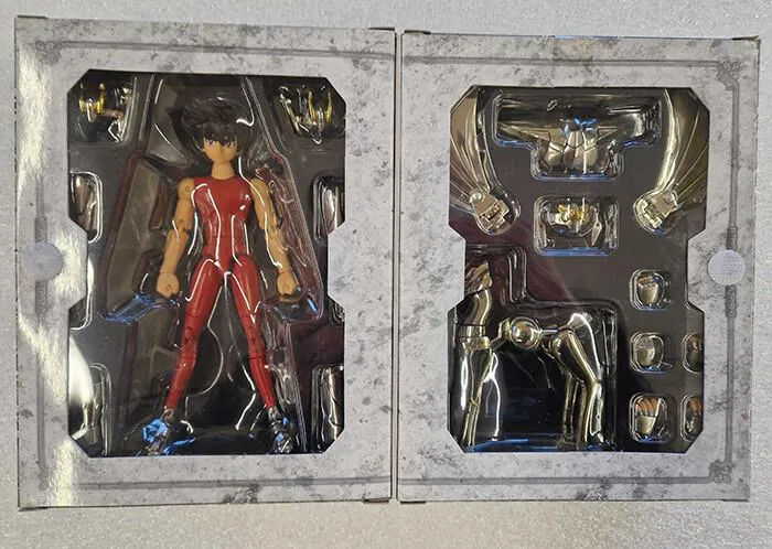SAINT SEIYA - Myth Cloth Pegasus Seiya V2 Box Black / White