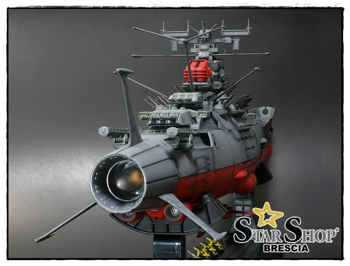 YAMATO STAR BLAZERS - 1/350 Space Battleship Yamato Model Kit