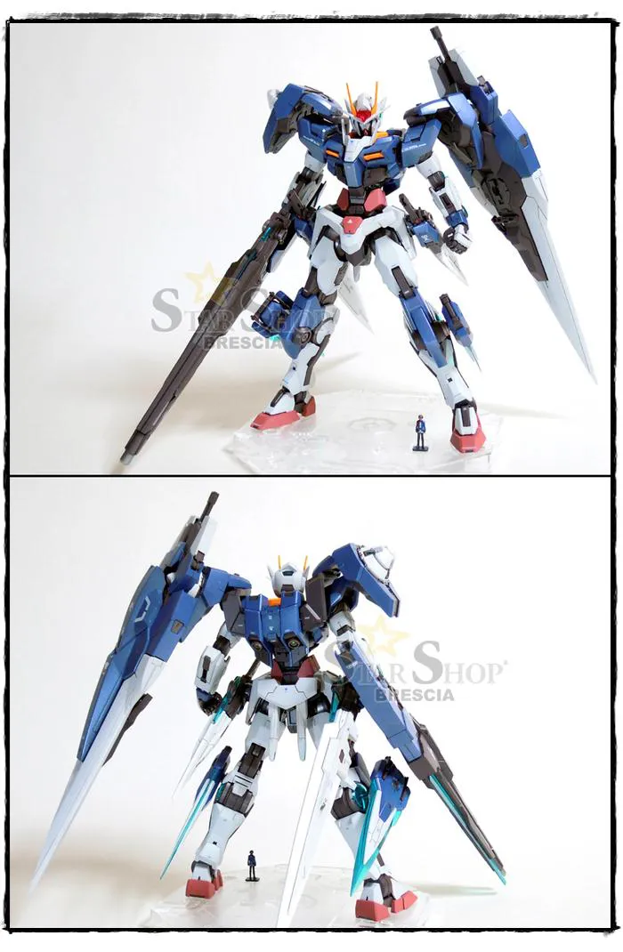 GUNDAM - 1/100 00 Seven Sword /G Model Kit Master Grade MG