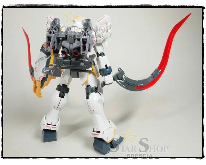 GUNDAM - 1/100 Sandrock EW Master Grade Model Kit MG