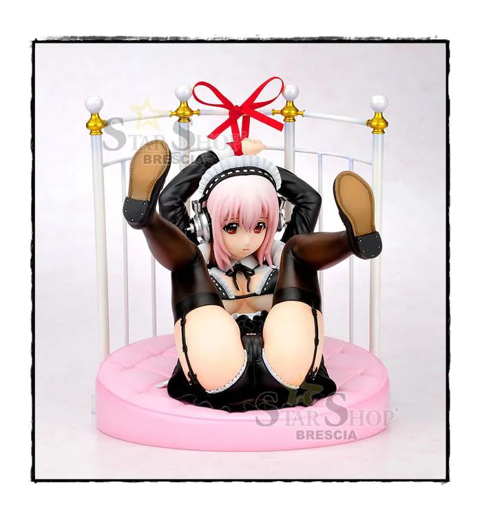 NITRO SUPER SONIC - Gothic Maid Ver. & Bed Plinth 1/7 Pvc Figure Soniko Sonico