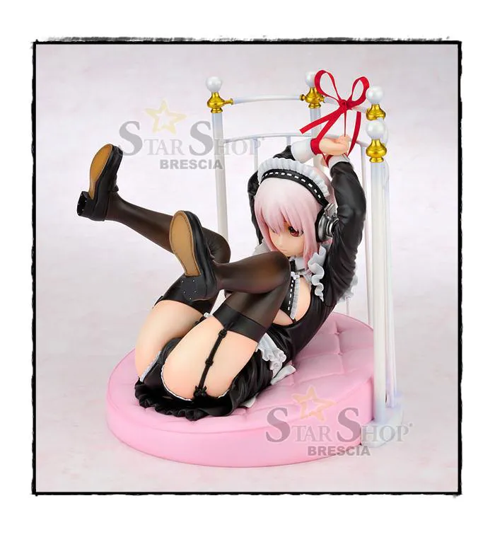 NITRO SUPER SONIC - Gothic Maid Ver. & Bed Plinth 1/7 Pvc Figure Soniko Sonico