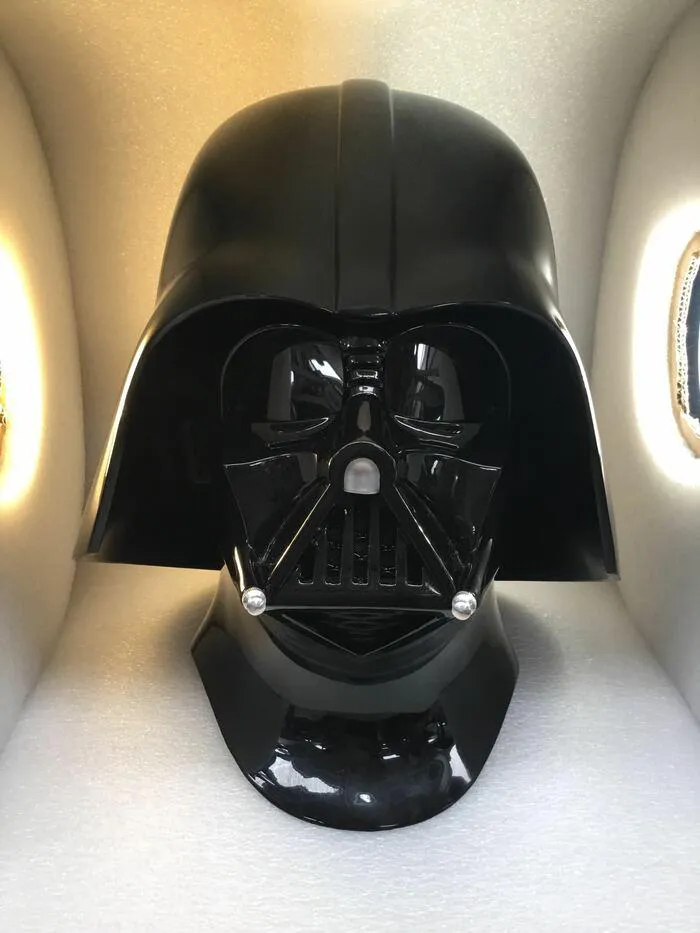 STAR WARS - EPISODE III - Darth Vader Helmet 1/1 Replica Artist Proof - Used