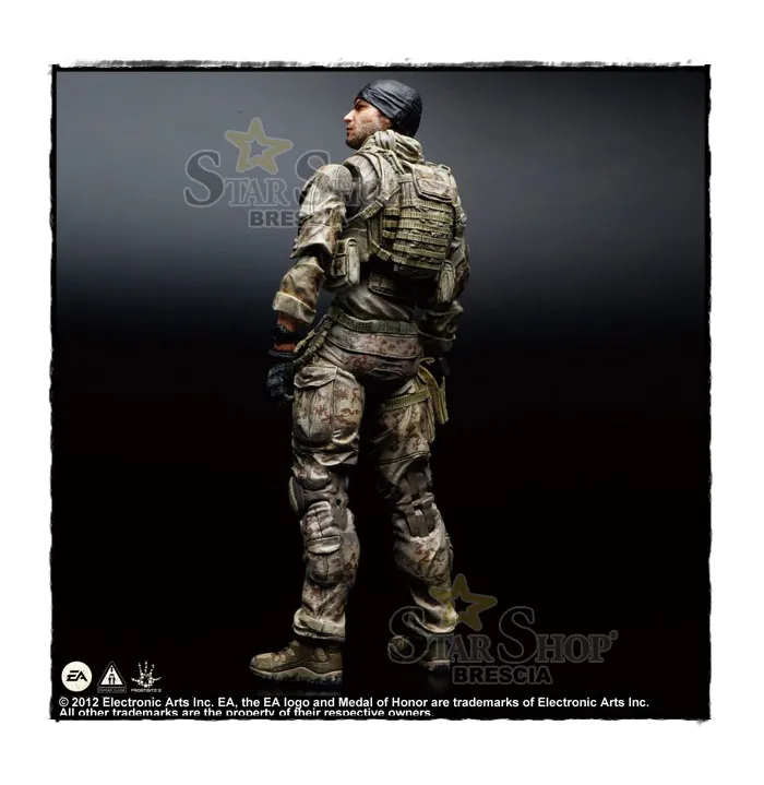 MEDAL OF HONOR - Tom Preacher - Play Arts Kai Action Figure
