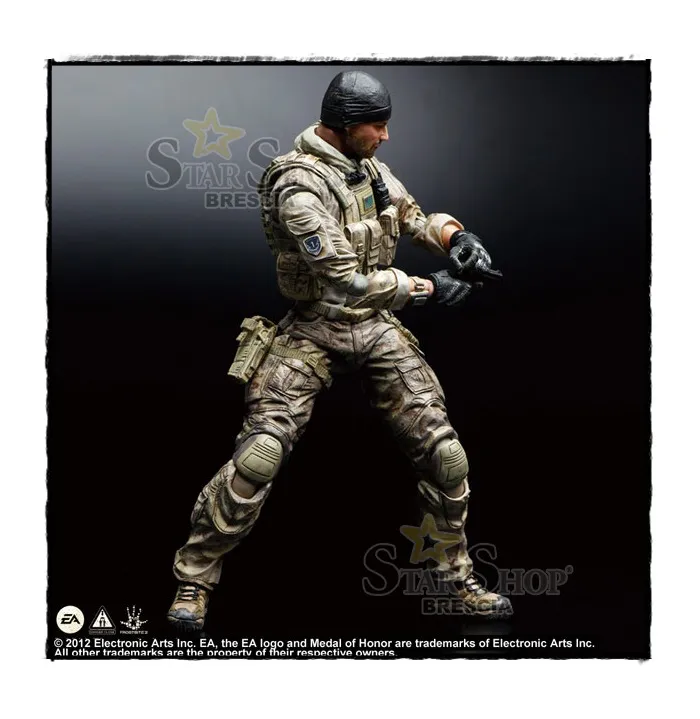 MEDAL OF HONOR - Tom Preacher - Play Arts Kai Action Figure