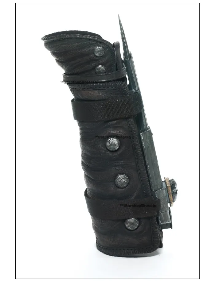 ASSASSIN'S CREED - Edward Kenway Hidden Blade 1/1 Replica